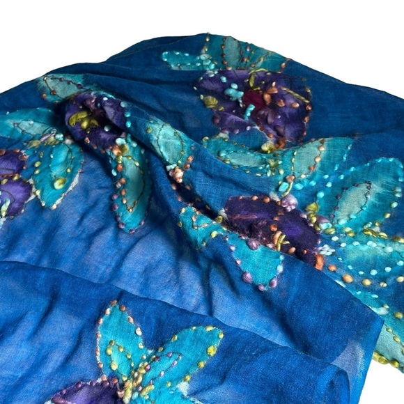 Exclusively For Signals Wool Blue Purple Floral Embroidered Scarf - Picture 13 of 13